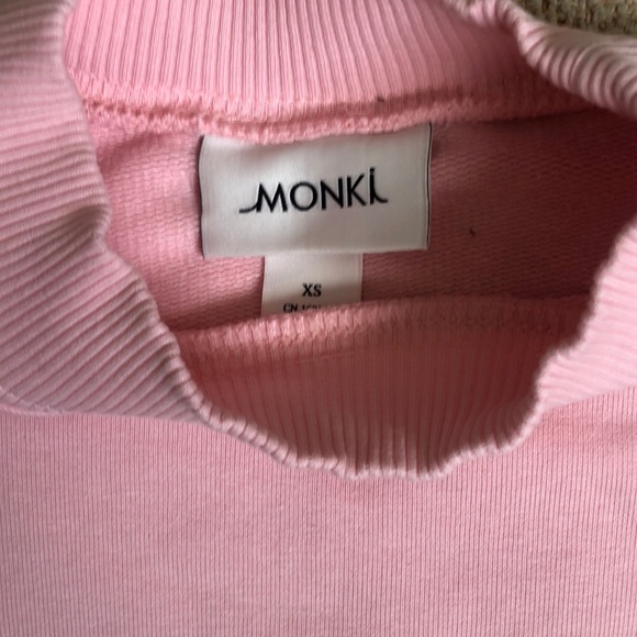 NWOT Monki Slogan High Neck Sweatshirt - Picture 3 of 5
